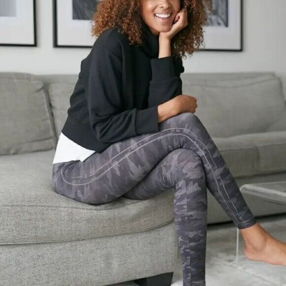 Spanx Look at Me Now Seamless Leggings FL3515 Grey/Heather Camo Size L - Picture 14 of 14